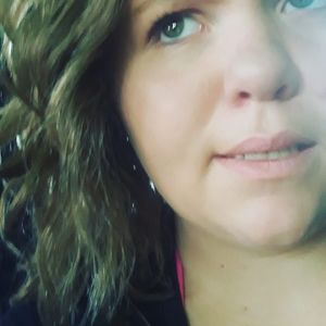 Meet your Posher, Avery